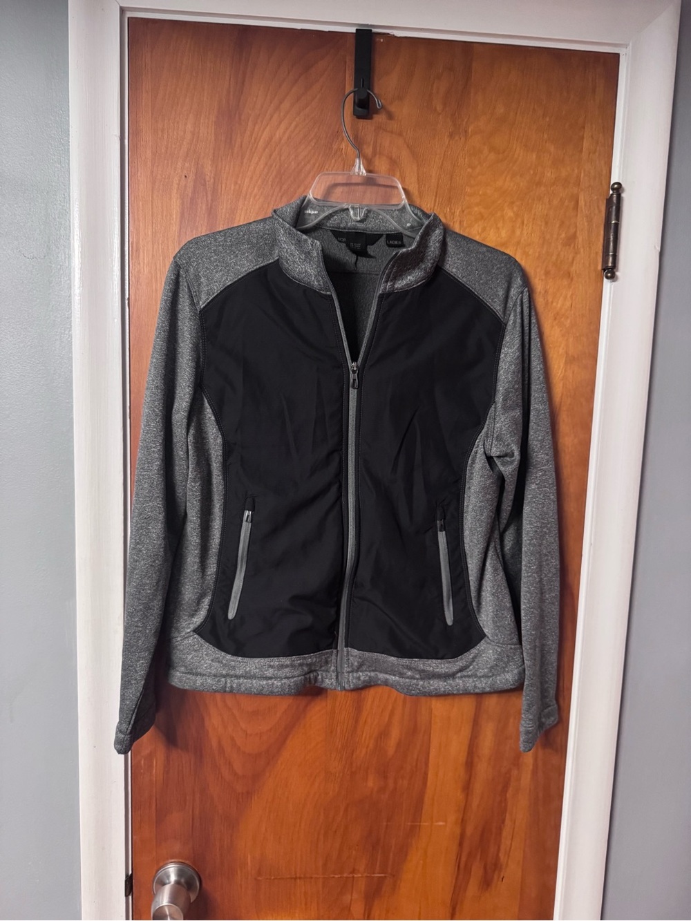 Women’s Two-Tone Gray & Black Utility Jacket